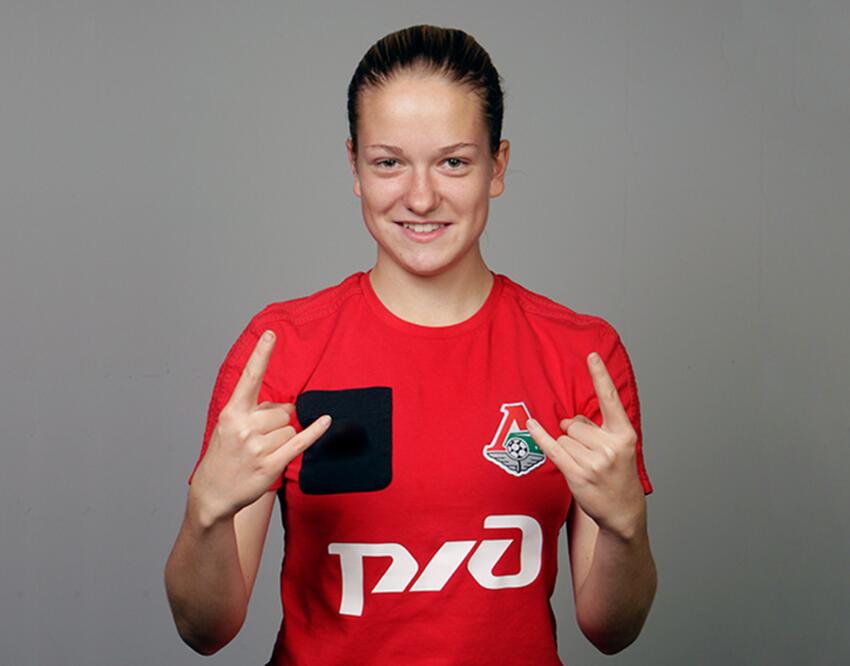 Лина якупова футболистка в купальнике