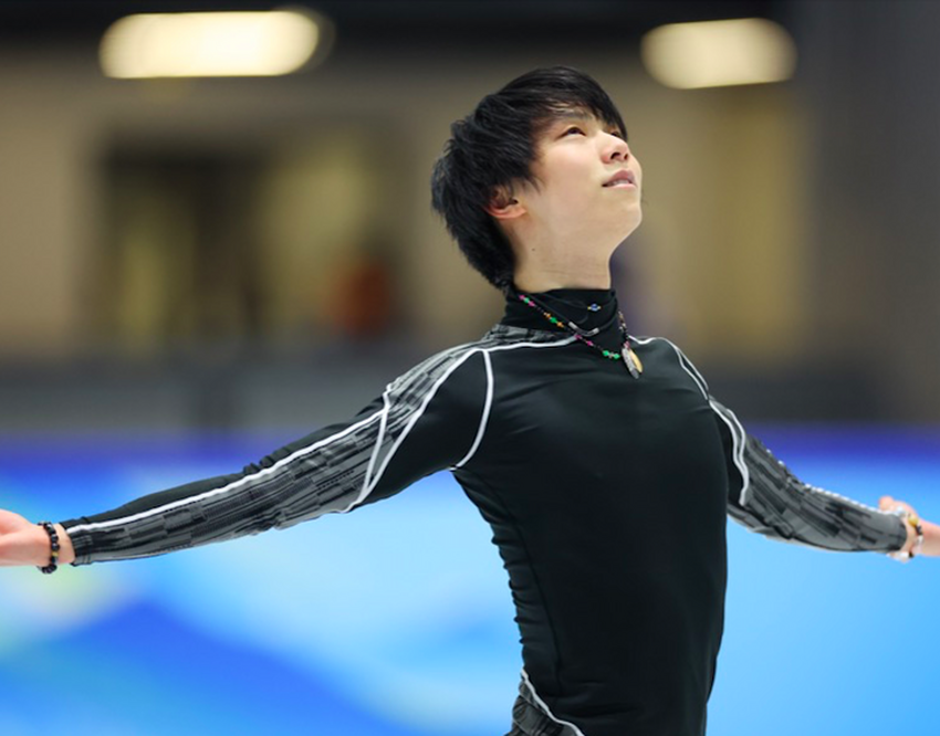 Тренировка фигуристов продолжалась. Юдзуру Ханю 2022. Юдзуру Ханю Пекин. Фигурист Юдзуру Ханю 2022.