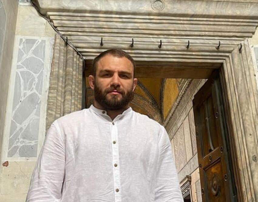 Макс Дивнич показал, как незаметно попасть в Кремль (видео)