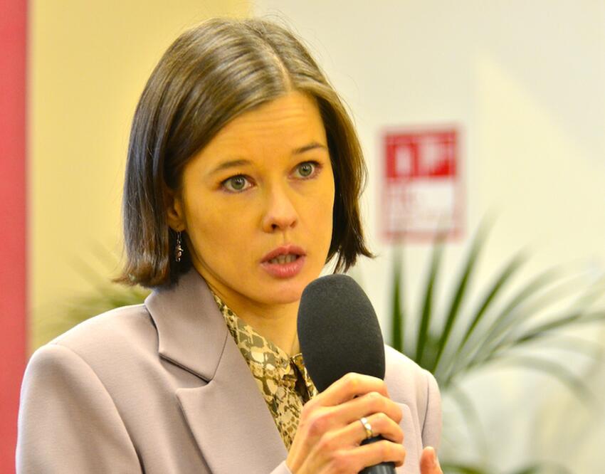 «Значит, это мой крест»: Шпица попала в топ «самых некрасивых актрис ...