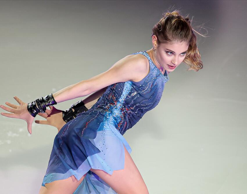 Зашили рот: Косторная напугала поклонников своим видом (фото)