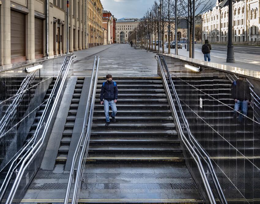 Доверие к людям: россиянам объяснили, как справиться с одиночеством в ...