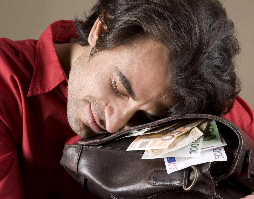 Феноменальное денежное везение: Павел Глоба выделил один знак зодиака в ...