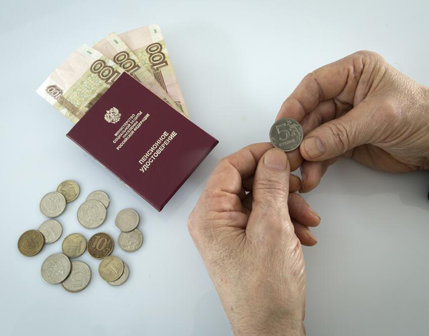 Справедливость есть: некоторым работающим пенсионерам сохранят пенсии