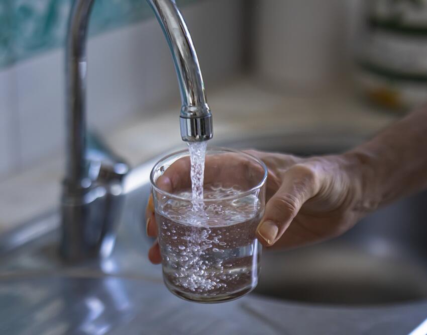 На содержание каких опасных вств нужно проверять питьевую воду
