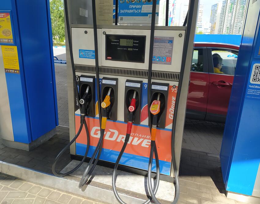 Бензин станет бесплатным: на АЗС перестанут брать деньги с 18 декабря