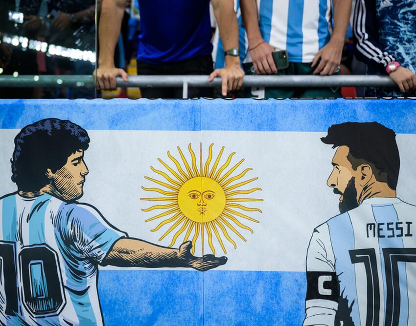 Карло Анчелотти легко сделал выбор между Месси и Марадоной: «Что это за ...