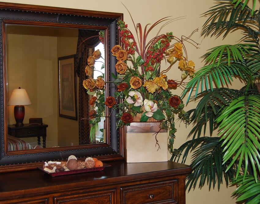 Где в доме категорически нельзя вешать зеркало: это приносит несчастья