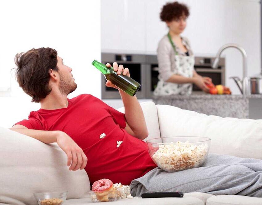 Безнадежные лентяи: мужчины с этими именами перекладывают все домашние ...