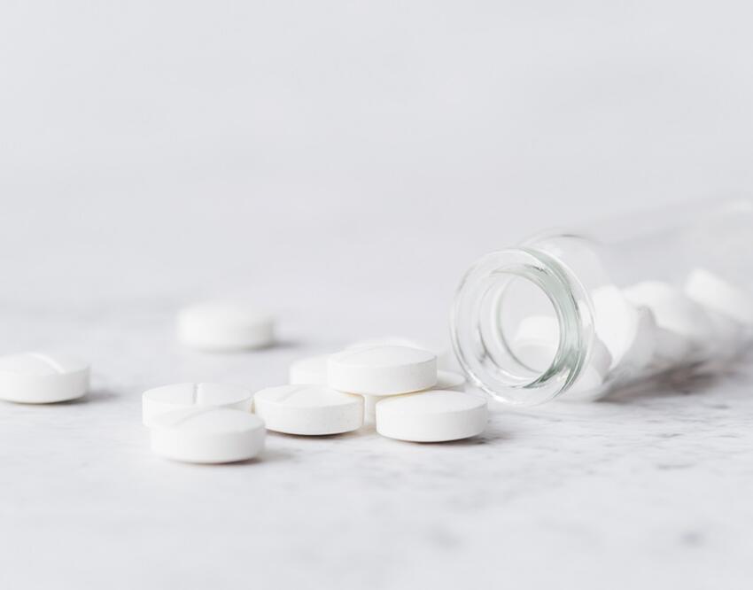 Он помог миллионам людей: назван самый эффективный препарат от головных ...