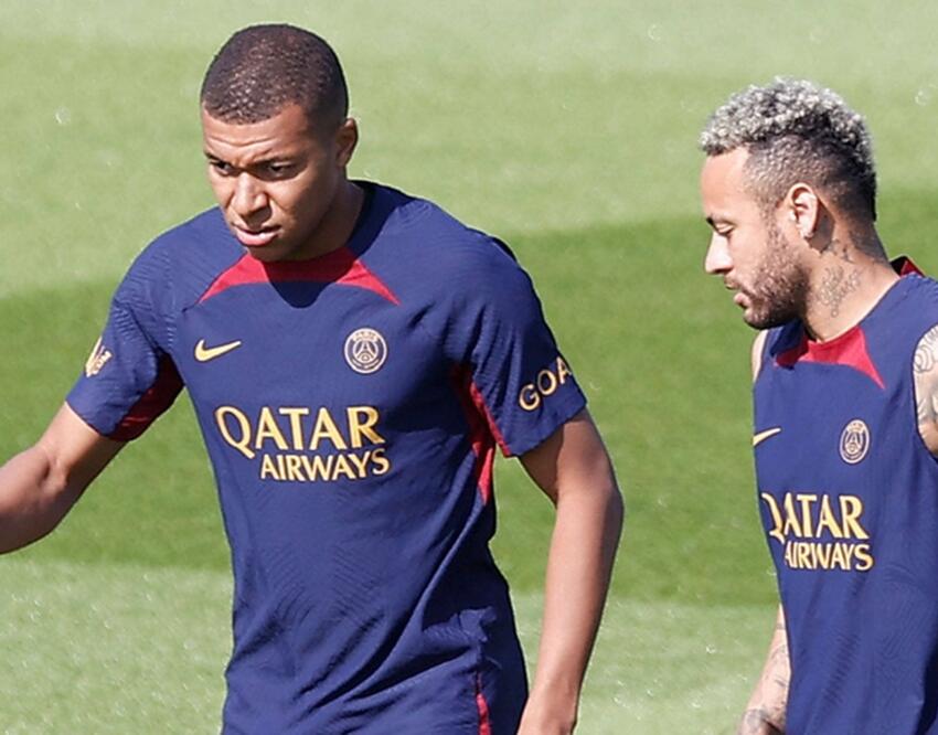 Стала известна причина, по которой Мбаппе решил остаться в «ПСЖ»