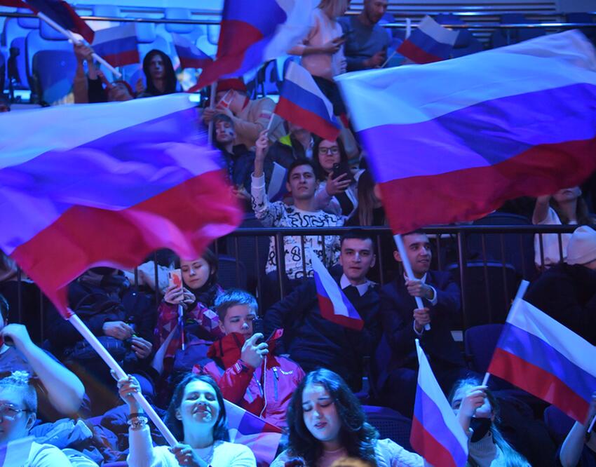 Гражданство спортсменам. Норвегия против санкций. За Россию картинки. Фон спорт Россия. Спортсмены поменявшие гражданство.