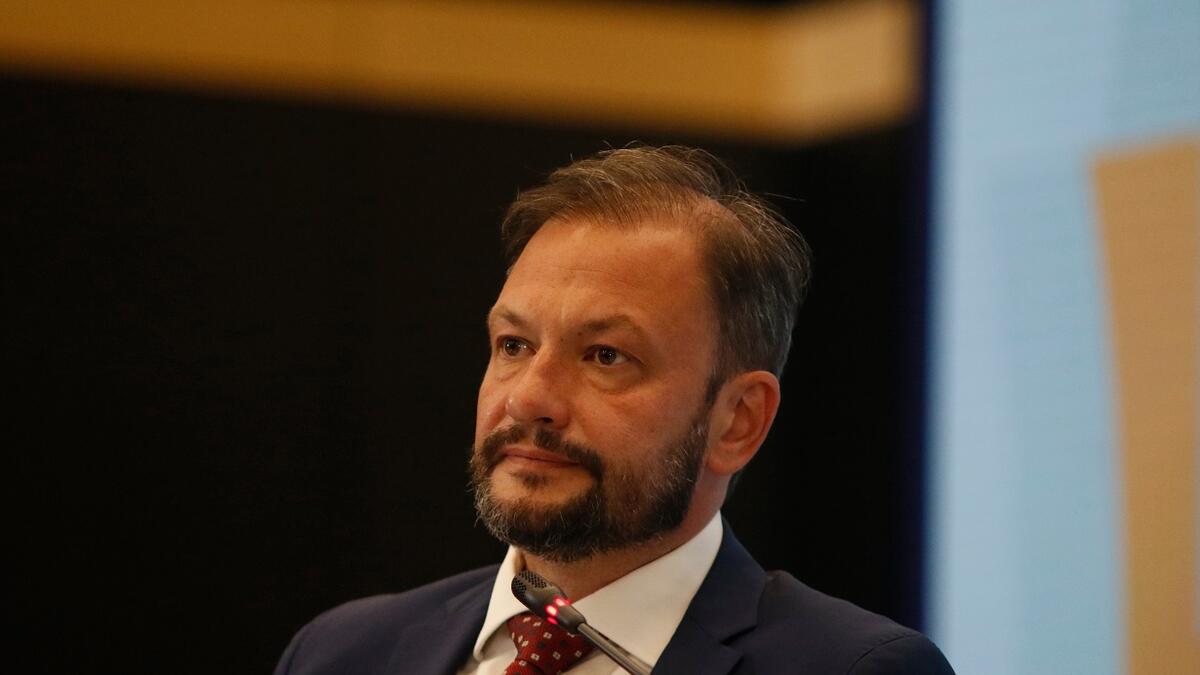 Сергей брилев глобальная энергия. Сергей брилев. Сергей брилев 2022. Ведущие россия евгений. Телеведущий сергей брилев.