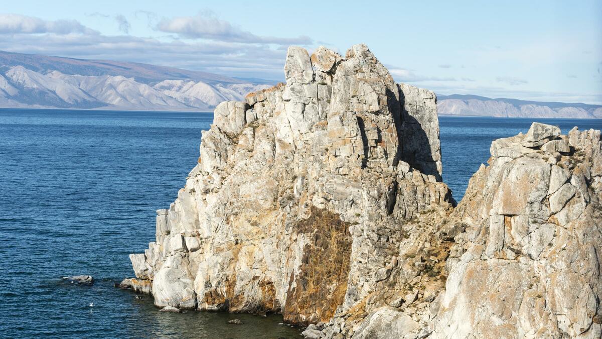 кесон-сити землетрясение. скала ворота которая обрушилась. обвал скалы в бразилии. фурнаш португалия. обрушение скалы в бразилии.