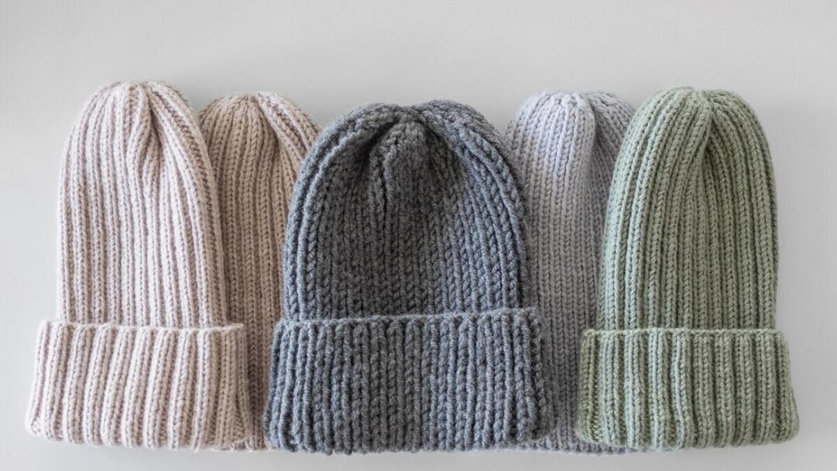 Модные вязаные шапки для зимы 2024-2025 года