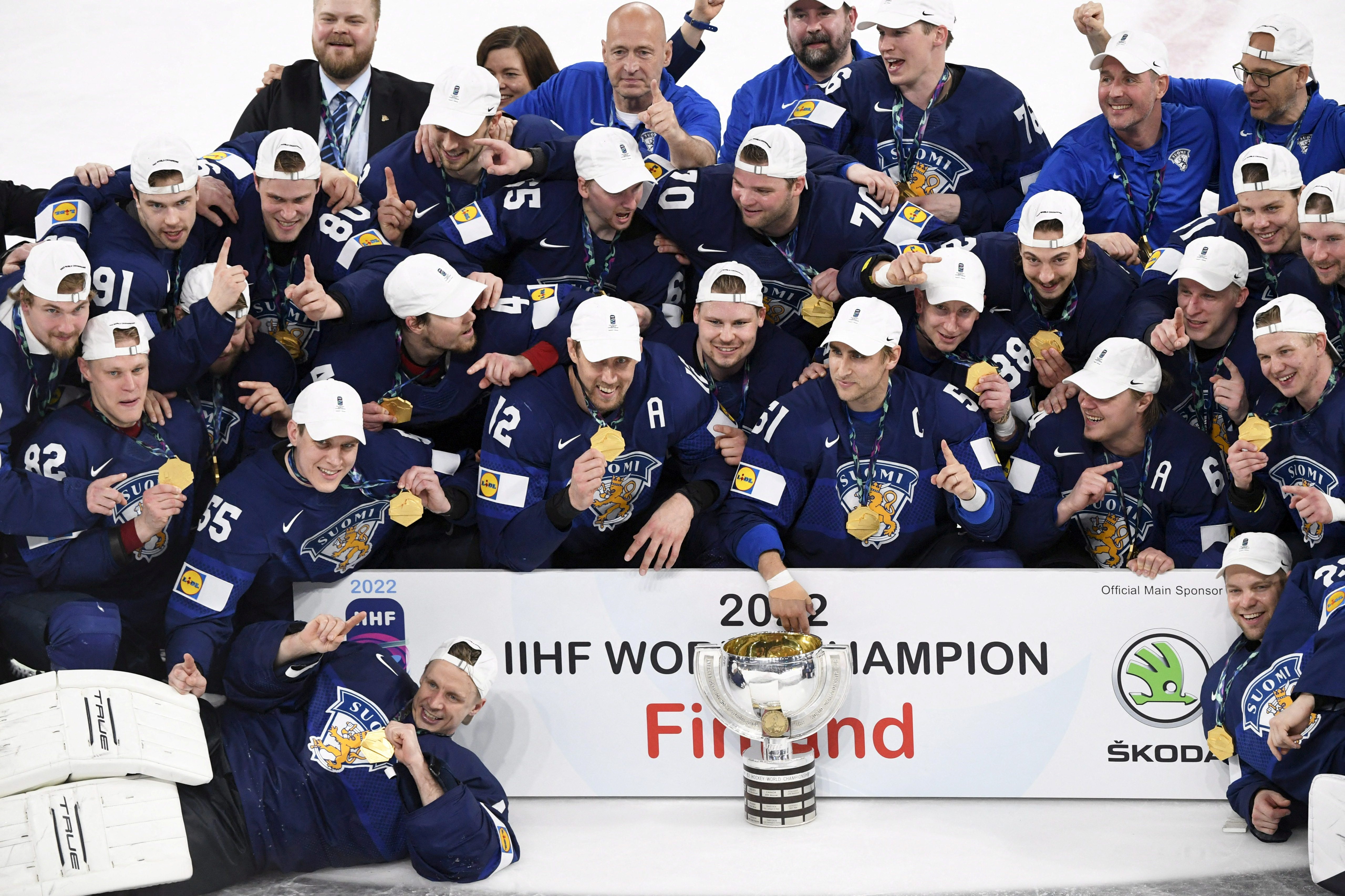 Назад в 80-е: во что превратился чемпионат мира по хоккею без России