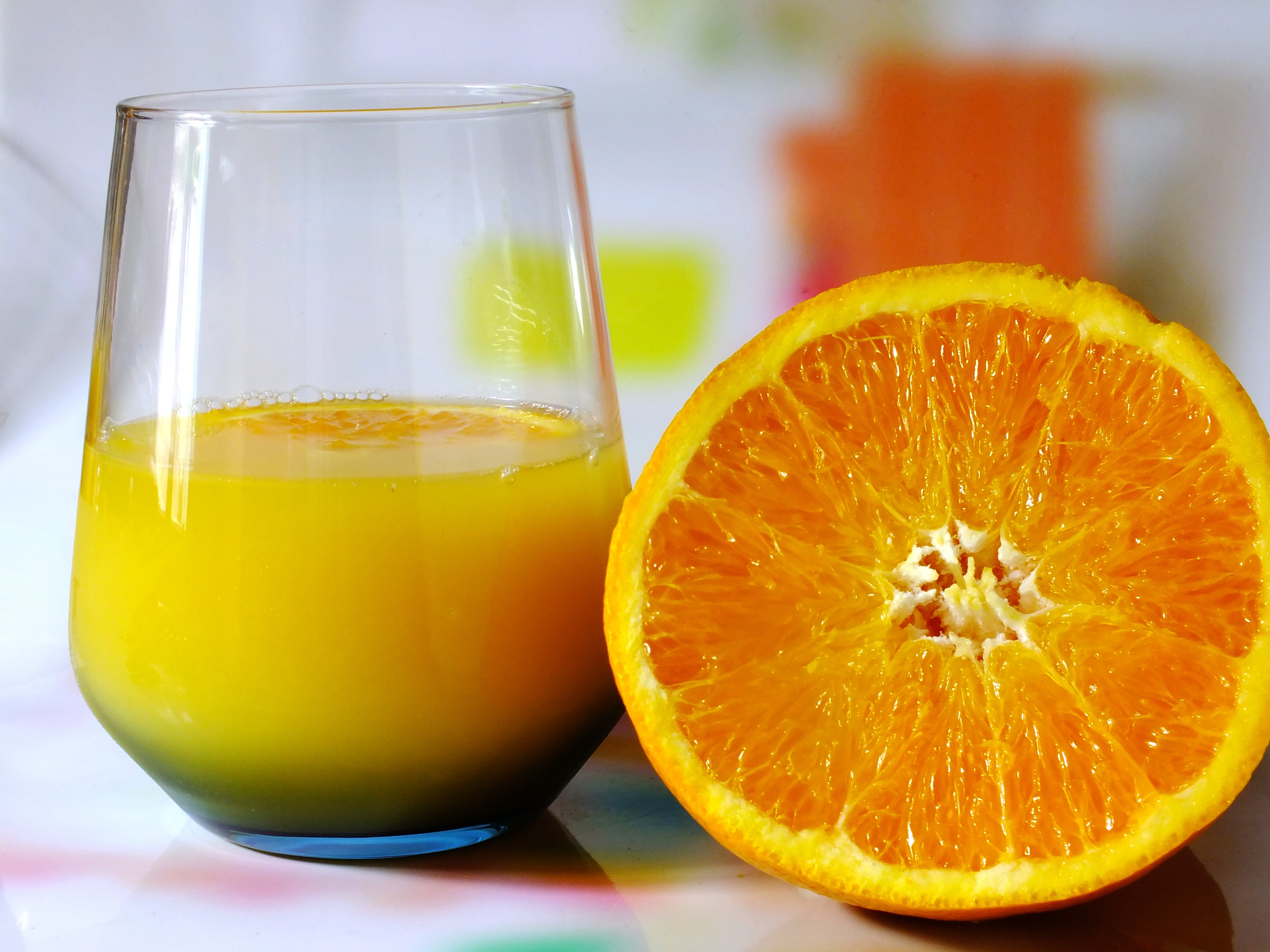 Как сделать апельсиновый сок в домашних условиях. Апельсиновый сок. Апельсиновый сок изготовитель. Апельсиновый сок производители. Соки с апельсином производители.