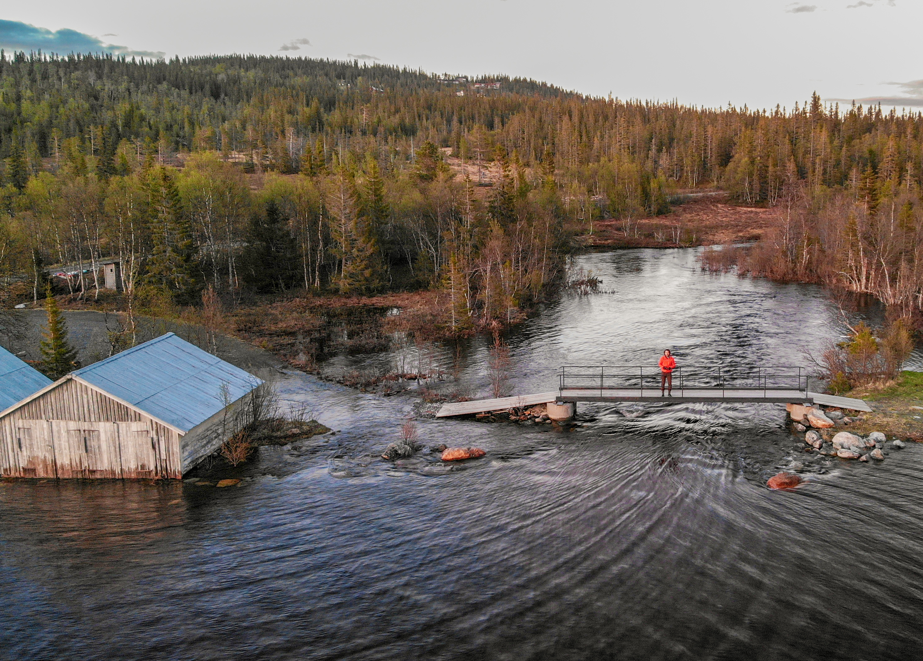 Затапливать водой. Водохранилище Иркутской области. Ярославль водохранилище. Рыбинское водохранилище. Водохранилище на реке алей.