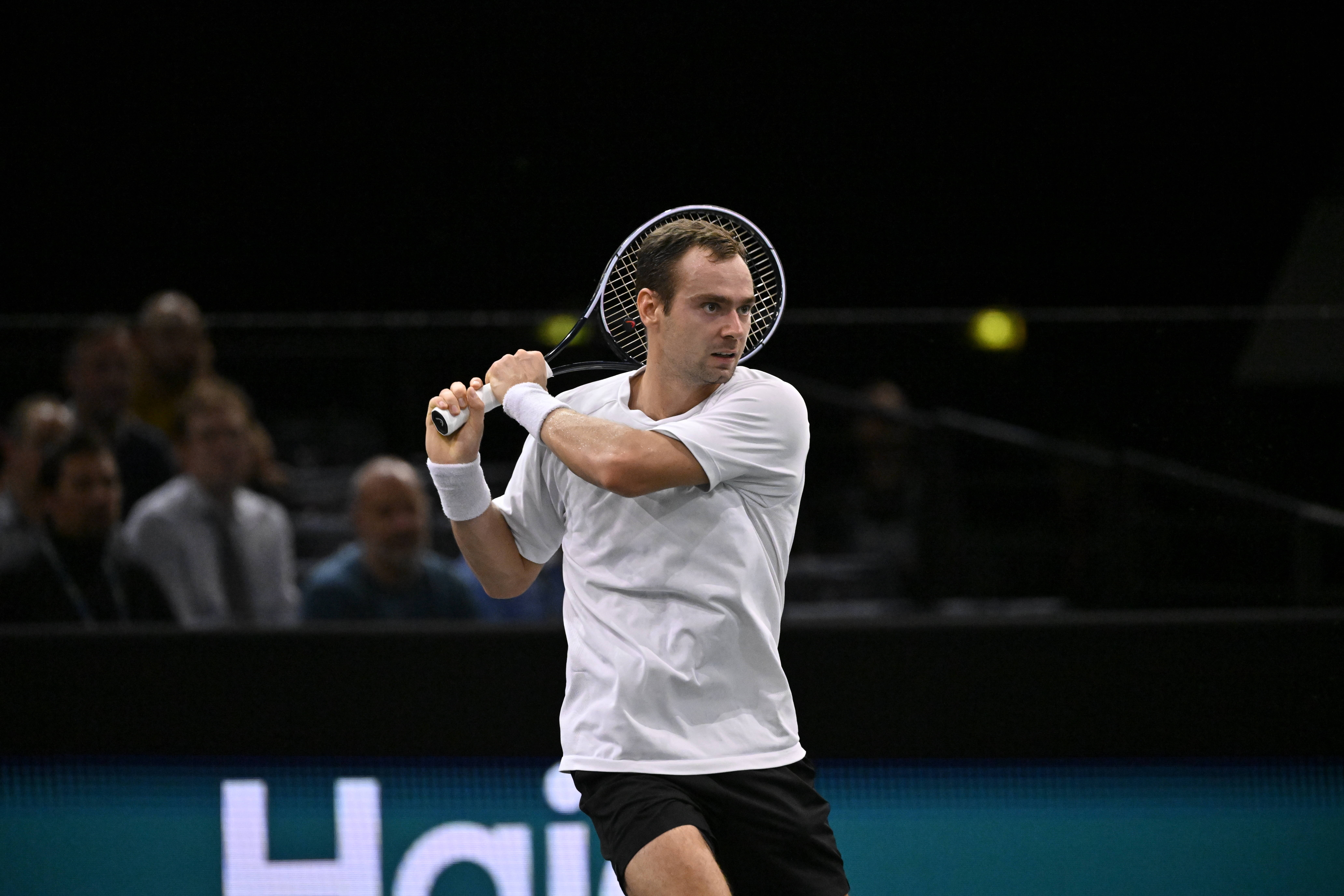 Сафиуллин проиграл в первом круге Australian Open, ведя 2:0 по ходу матча